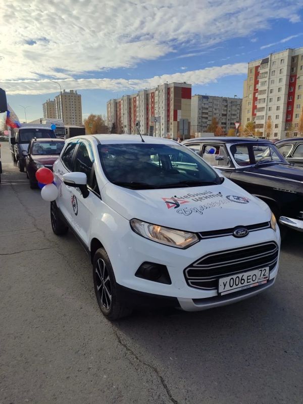Сегодня улицы Тобольска наполнились сигналами и улыбками — Союз автотранспортников города провёл праздничный автопробег в преддверии Дня автомобилиста! Сегодня улицы Тобольска наполнились сигналами и улыбками — Союз автотранспортников города провёл праздничный автопробег в преддверии Дня автомобилиста!