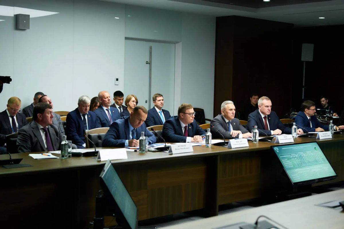 Руслан Кухарук: На Совете при полномочном представителе Президента РФ в УрФО Артеме Владимировиче Жоге с участием заместителя Министра сельского хозяйства РФ Романа Владимировича Некрасова в рамках XIV Межрегиональной... Руслан Кухарук: На Совете при полномочном представителе Президента РФ в УрФО Артеме Владимировиче Жоге с участием заместителя Министра сельского хозяйства РФ Романа Владимировича Некрасова в рамках XIV Межрегиональной...
