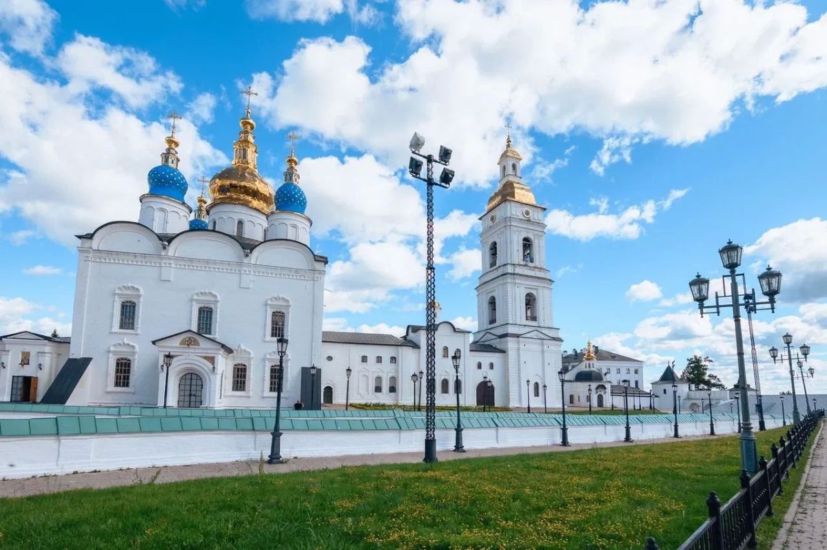 Ровно 340 лет назад в Тобольске завершили строительство Софийско-Успенского собора Ровно 340 лет назад в Тобольске завершили строительство Софийско-Успенского собора