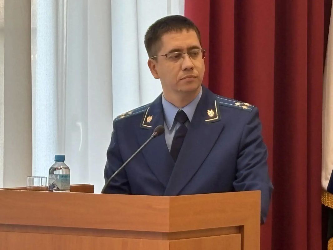 Сегодня, 28 октября 2026 года, под председательством заместителя прокурора Тюменской области Сергея Долгих состоялось межведомственное совещание, посвященное рассмотрению причин и условий вынесения судами области... Сегодня, 28 октября 2026 года, под председательством заместителя прокурора Тюменской области Сергея Долгих состоялось межведомственное совещание, посвященное рассмотрению причин и условий вынесения судами области...