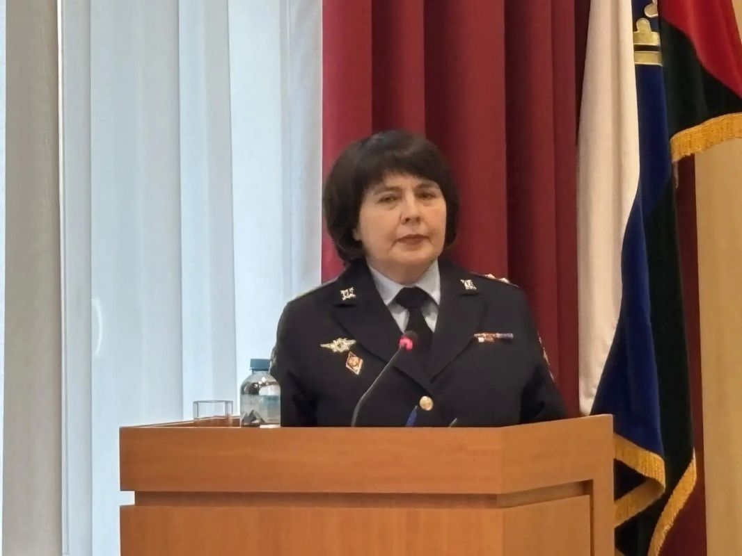 Сегодня, 28 октября 2026 года, под председательством заместителя прокурора Тюменской области Сергея Долгих состоялось межведомственное совещание, посвященное рассмотрению причин и условий вынесения судами области... Сегодня, 28 октября 2026 года, под председательством заместителя прокурора Тюменской области Сергея Долгих состоялось межведомственное совещание, посвященное рассмотрению причин и условий вынесения судами области...