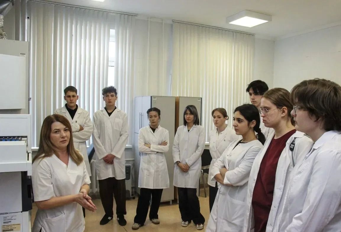 От экскурсии — к профессии: школьники открыли для себя судмедэкспертизу От экскурсии — к профессии: школьники открыли для себя судмедэкспертизу