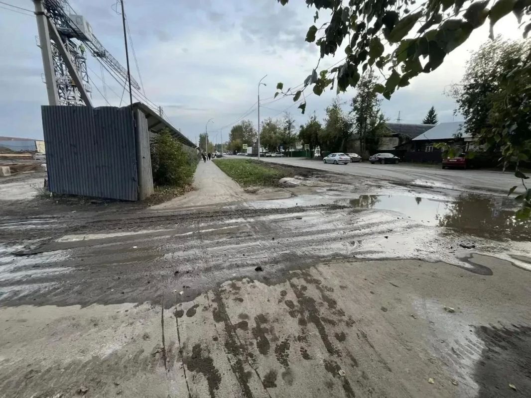 В Калининском округе держат руку на пульсе чистоты и порядка! В Калининском округе держат руку на пульсе чистоты и порядка!